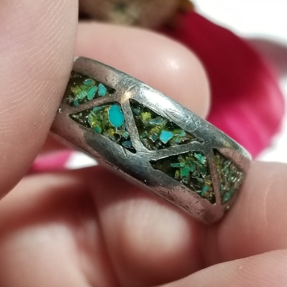 Relisted -vintage inlay ring crushed stone silver tone 8.75  8 3/4 - Picture 6 of 16
